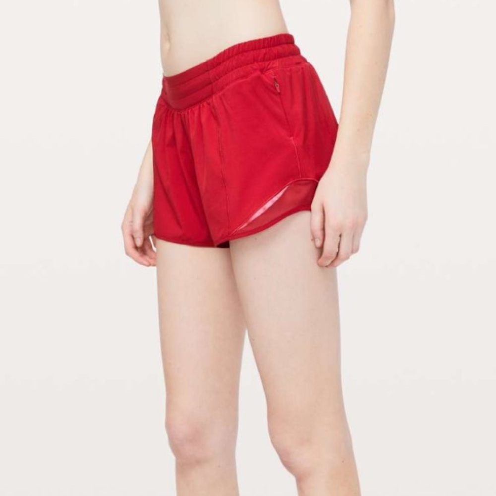 Lululemon Hotty Hot Short *Long 4"
Dark Red | Size 8 tall